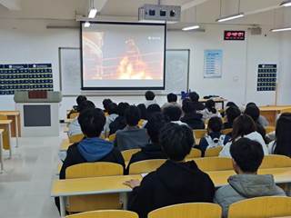 ce0b5e5bd5b0a1e7b5505ffa5efc3180